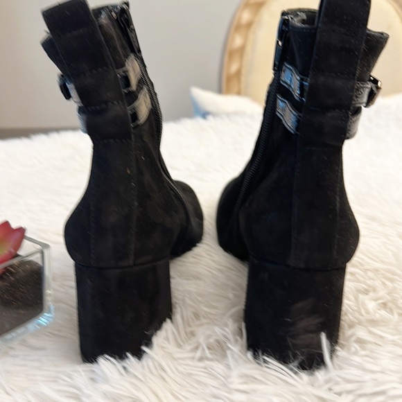 $499 NEW Paul Green Sydney Suede Buckle Ankle heel boot women size 4.5 - Picture 4 of 9